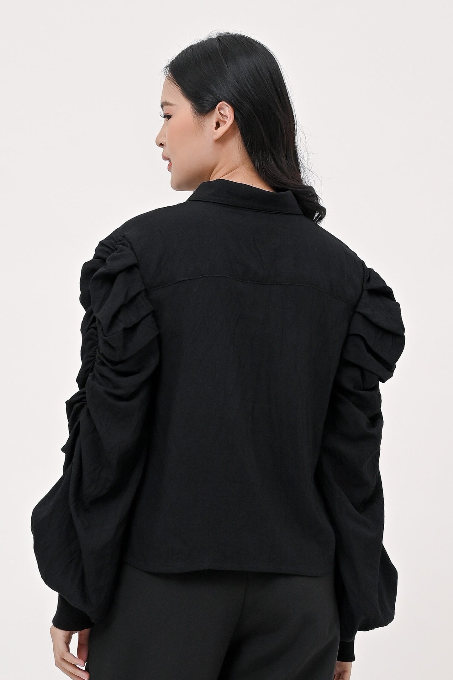 Drama Queen Puff Sleeves Shirt