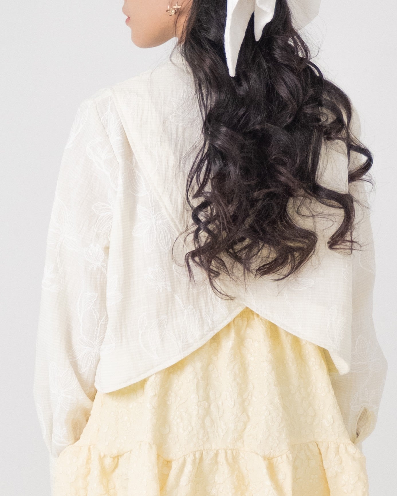 SVRGN Crest Scallop Outer