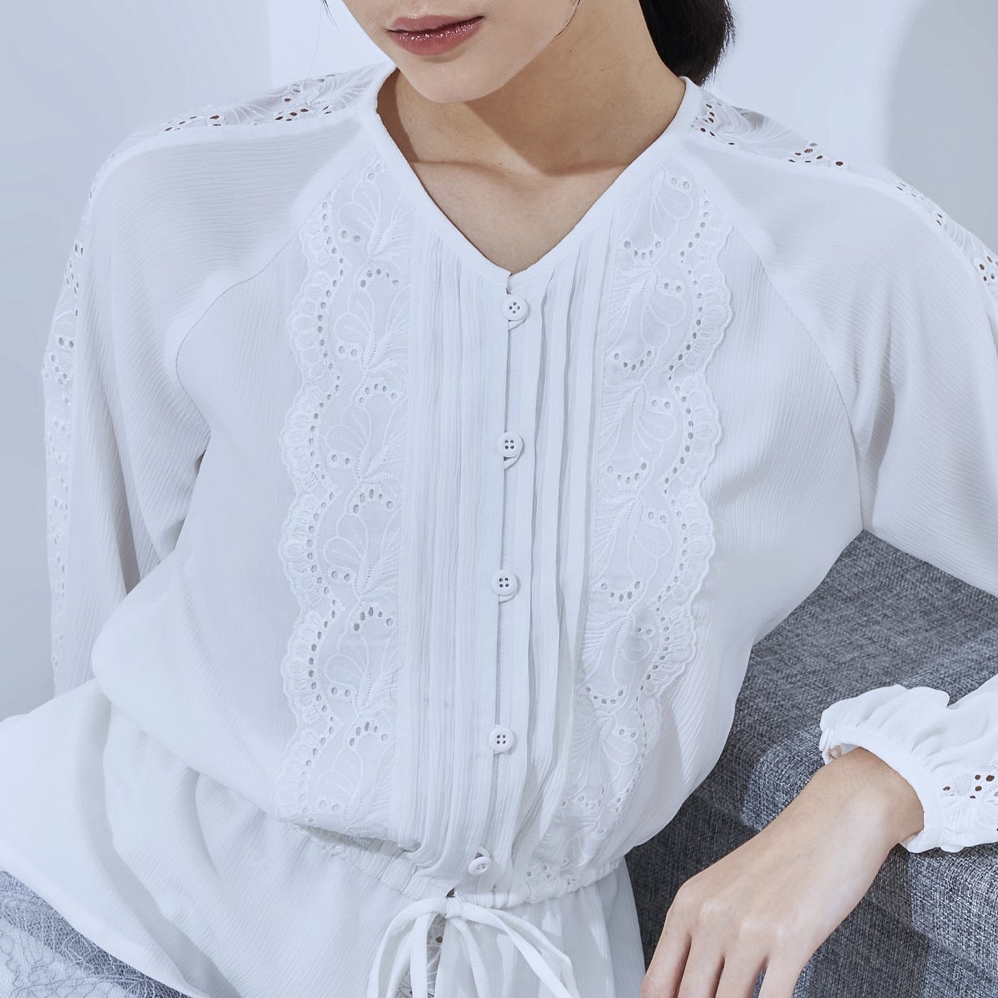 Whispering Lace Long Sleeves Blouse